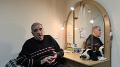 Валерий Васильевич Никитин даёт интервью в гримерке Нижегородского академического театра драмы им. М. Горького. Фото Ларисы Кузнецовой. 28 октября 2021 года
