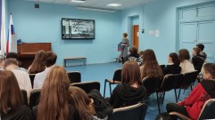 ''Был город-фронт. Была блокада''. На экране - странички из блокадного дневника Тани Савичевой. ЦРДБ им. А. Пешкова. 27 января 2023 года
