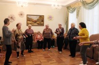 ''Ходит песенка по кругу''. Танцуют все! ГБУ КЦСОН Нижегородского района города Нижнего Новгорода. 17 ноября 2023 года