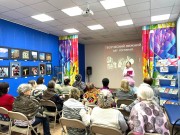 ''Стихи как отражение души''. Ведущая ART-гостиной Ирина Кулакова представляет нового героя проекта ''Творческий Нижний''. ЦРДБ им. А. Пешкова. 28 февраля 2023 года