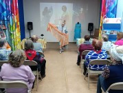 ''В мире таланта и увлечений''. Елена Живнина рассказывает о создании шелкового палантина с авторским принтом. ЦРДБ им. А. Пешкова. 6 апреля 2023 года