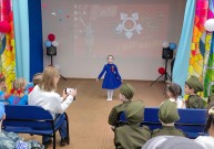 ''Никто не забыт, ничто не забыто!'' Варя Коткова читает стихотворение о войне. ЦРДБ им. А. Пешкова. 6 мая 2024 года
