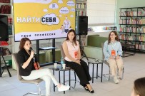 ''Проект ''Найти себя'' ''. Анастасия Черезова, активист движения ''Лидеры безграничных возможностей'', участница проекта. ЦРБ им. Ф.М. Достоевского. Ноябрь 2025 года