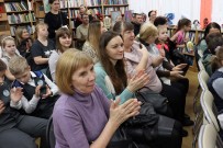 ''Вдохновение зимы''. На церемонии награждения победителей конкурса. Библиотека им. А.Н. Островского. 12 декабря 2025 года