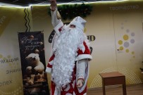 ''Вдохновение зимы''. А вот и Дед Мороз! Библиотека им. А.Н. Островского. 12 декабря 2025 года