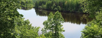 Вид на реку Ветлугу с Красной горы. Поселок Варнавино Нижегородской области. Фото Татьяны Шепелевой. Май 2015 года