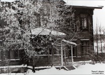 Бывшее начальное училище А.С. Гациского. Фоторепродукция Татьяны Шепелевой