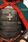 астежка-фибула и крест-энколпион (предположительно) поверх кольчуги и чешуйчатого доспеха астежка-фибула и крест-энколпион (предположительно) поверх кольчуги и чешуйчатого доспеха