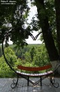 Декоративная скамья на набережной Красной горки. Варнавино. Май 2015 года. Фото Татьяны Шепелевой