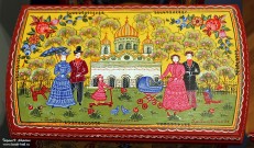 Наталья Приваловская. Сундучок-скамеечка ''Воскресенье''. Фото Татьяны Шепелевой. 2024 год