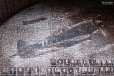 ''Наша Победа''. Триптих в технике FrameUnite Art в Нижегородском кремле. Автор Игорь Пшеницын. Левая часть - истребитель Ла-5. Фрагмент