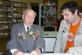 Владимир Иванович Агеев даёт интервью Андрею Кузечкину в библиотеке им. А.Н. Островского. 22 апреля 2013 года
