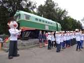Гостей праздника приветствует Южик. Фото Галины Яковлевой. 29 августа 2014 года